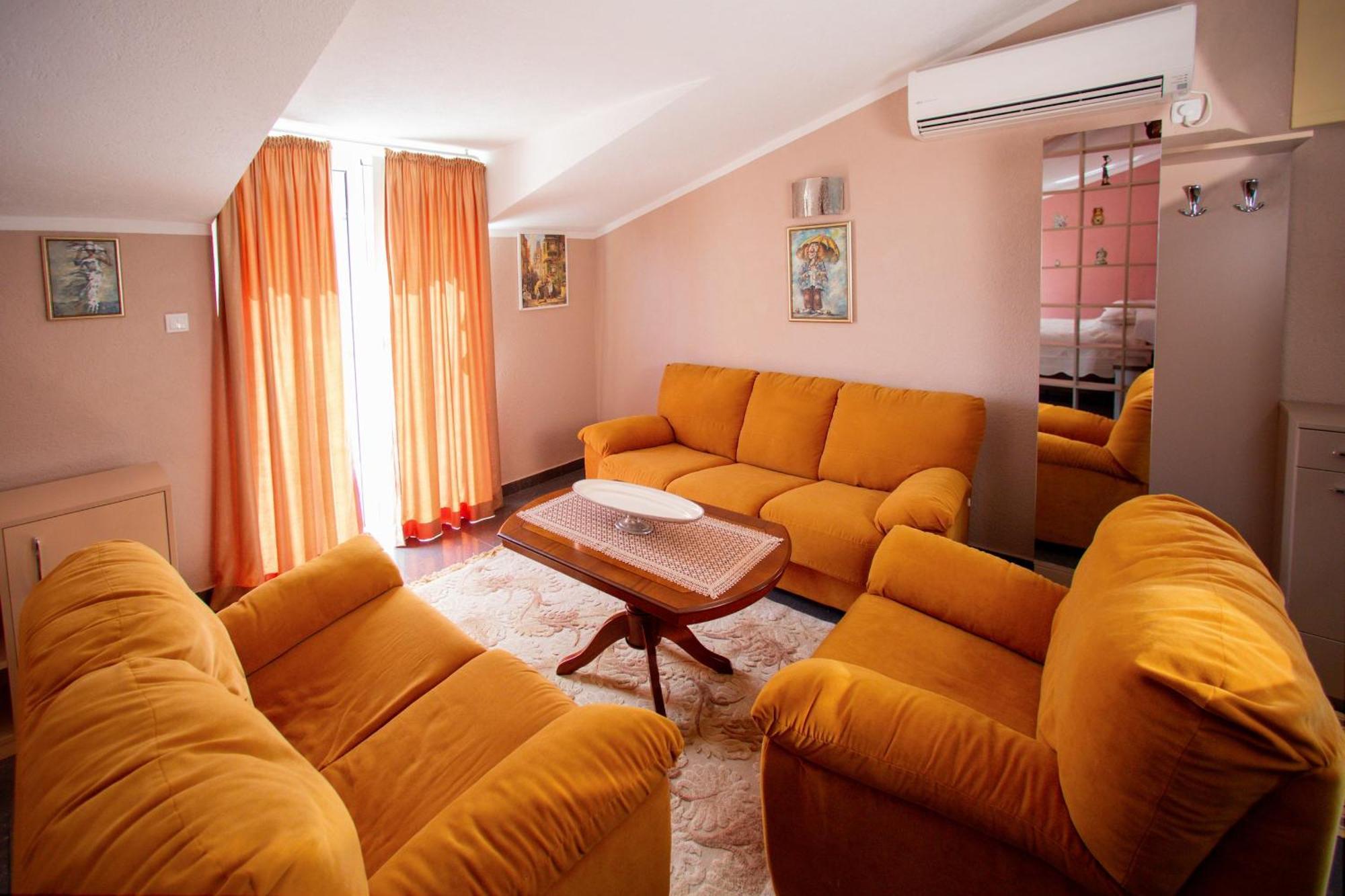 Villa Shu Krimovica 外观 照片